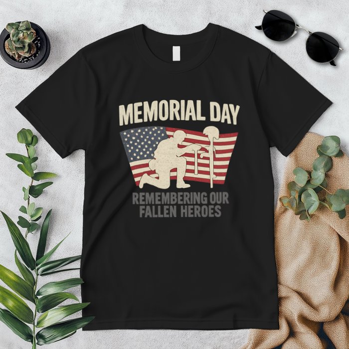 Memorial Day Remembering Our Fallen Heroes Premium T-Shirt