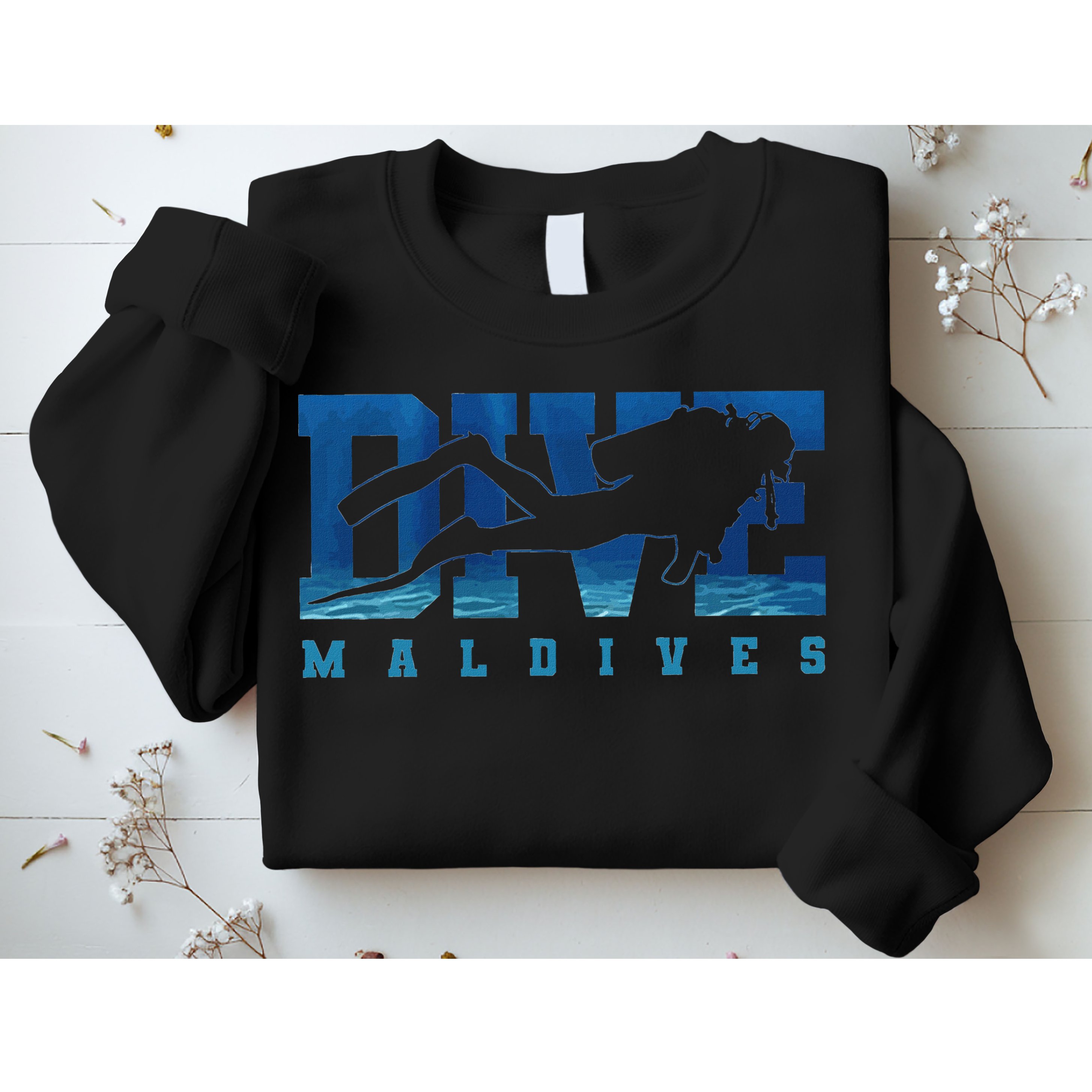 Maldives Diver Souvenir Gift Sweatshirt