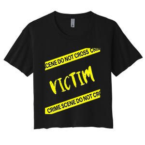 Mystery Dinner Victim Women's Crop Top Tee