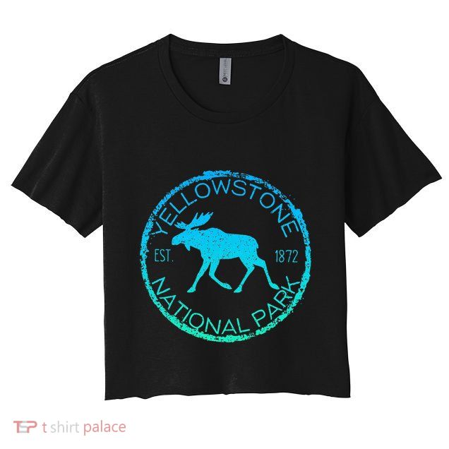 Moose Design Yellowstone National Park Souvenir HikerS Crop Top