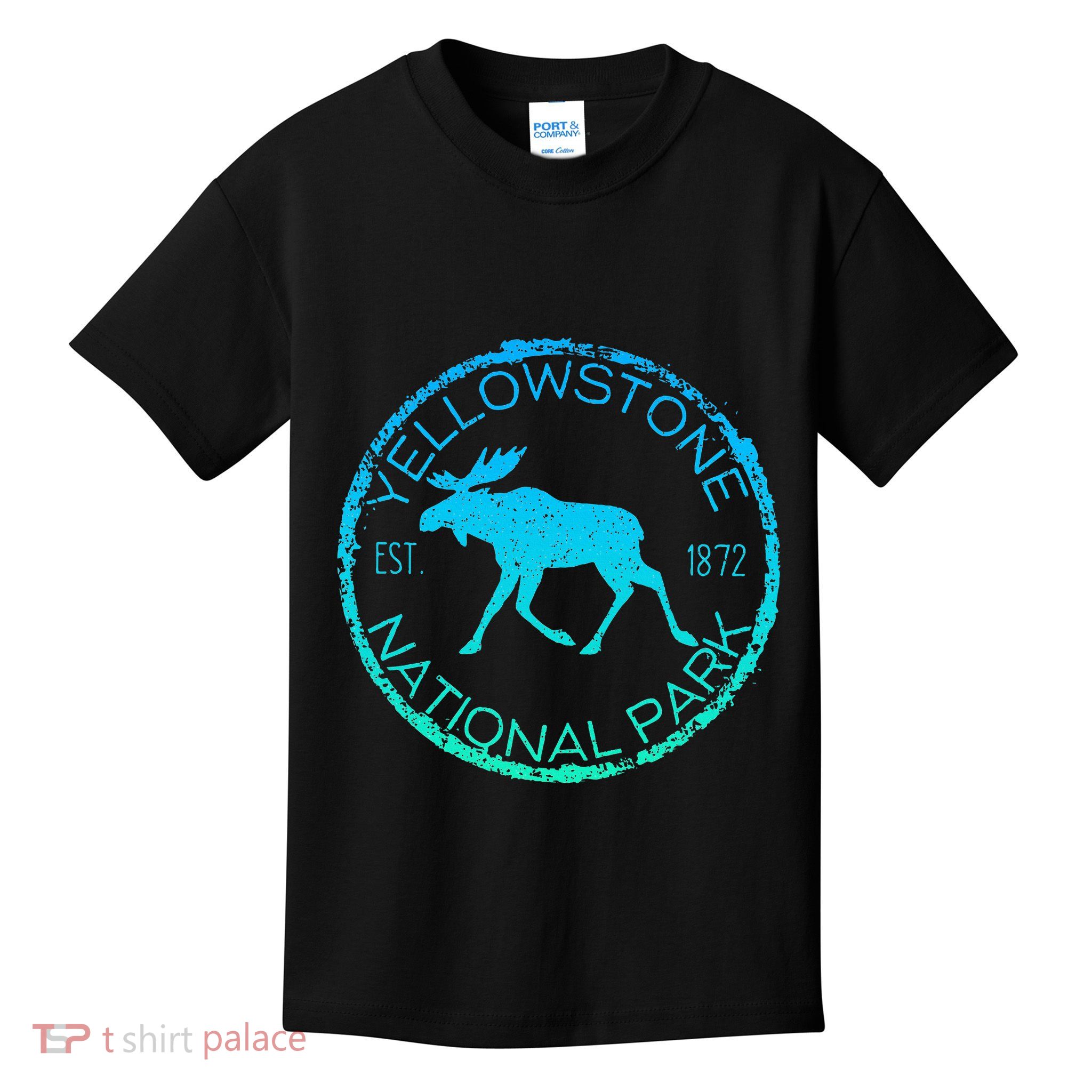 Moose Design Yellowstone National Park Souvenir HikerS Kids T-Shirt