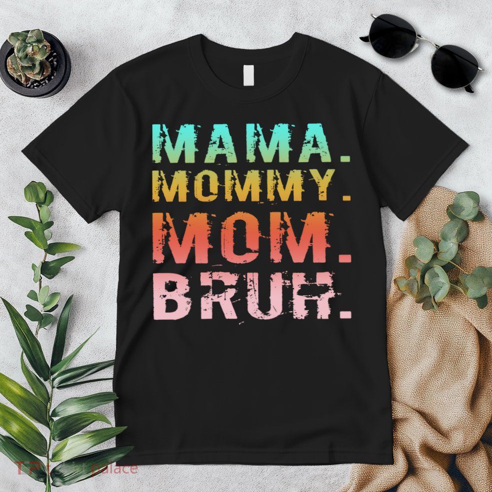 Mom Est 2025 Expect Baby New First Mommy Mama Mother's Day  Premium T-Shirt
