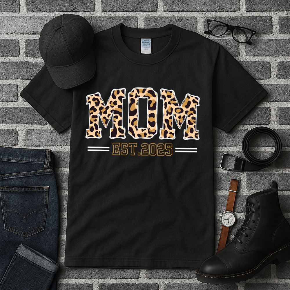 Mom Est 2025 Expect Baby New First Mommy Mama Mother's Day  Tall T-Shirt
