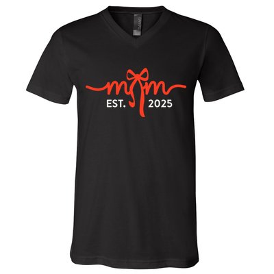 Mom Est 2025 Expect Baby New First Mommy Mama Mother's Day  V-Neck T-Shirt
