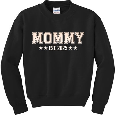 Mommy Est 2025 Expect Baby New First Mom Mama Mother's Day  Kids Sweatshirt