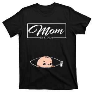 Mom Est 2024 Promoted To Mom 2024 Mother 2024 New Mom 2024 T-Shirt