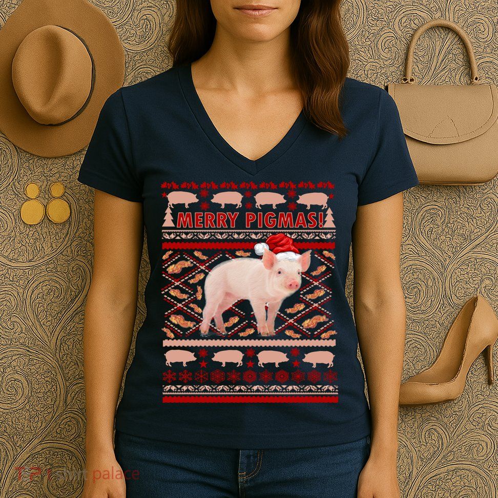 Merry Pigmas Christmas Pig Ugly Sweater Women's V-Neck T-Shirt
