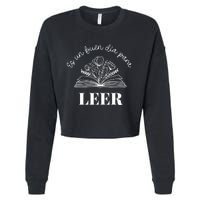 Maestra Es Un Buen Dia Para Leer Spanish Book Lover Bibliote Cropped Pullover Crew