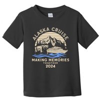 Matching Family Friends And Group Alaska Cruise 2024 Funny Toddler T-Shirt