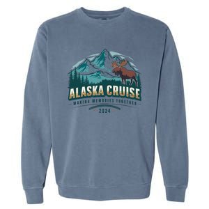 Matching Family Friends And Group Alaskan Alaska Cruise 2024 Garment-Dyed Sweatshirt