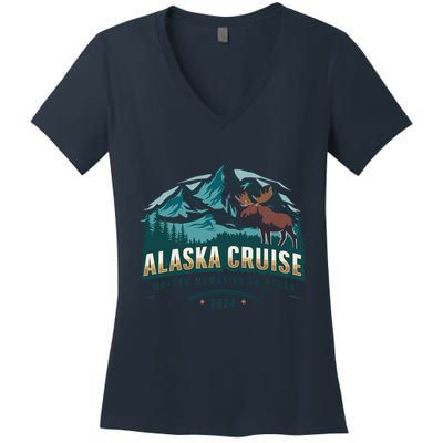 Matching Family Friends And Group Alaskan Alaska Cruise 2024 Women's V-Neck T-Shirt