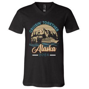 Matching Family Friends And Group Alaskan Alaska Cruise 2024 V-Neck T-Shirt