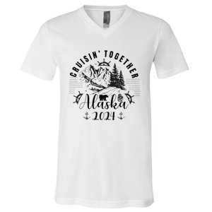 Matching Family Friends And Group Alaska Cruise V-Neck T-Shirt