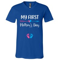 My First Mothers Day Pregnancy Announcegift Mom To Be Great Gift V-Neck T-Shirt