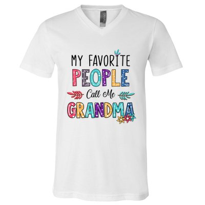 My Favorite People Call Me Grandma Floral Art Mother Day V-Neck T-Shirt