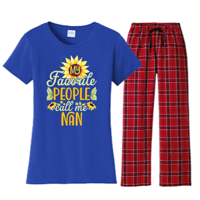 My Favorite People Call Me Nan Sunflower Mothers Day Gift Women's Flannel Pajama Set