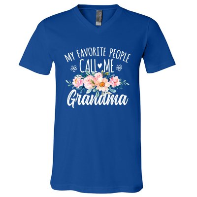 My Favorite People Call Me Grandma Floral Birthday Grandma Gift V-Neck T-Shirt