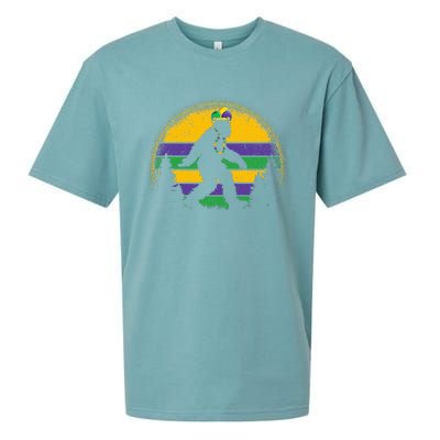 Mardi Gras Bigfoot Funny Sasquatch Mardi Gras Sueded Cloud Jersey T-Shirt