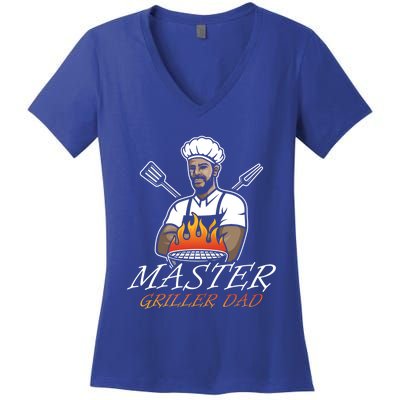 Master Griller Dad Grill Pan Decor Foodie Father's Day Cool Gift Women's V-Neck T-Shirt