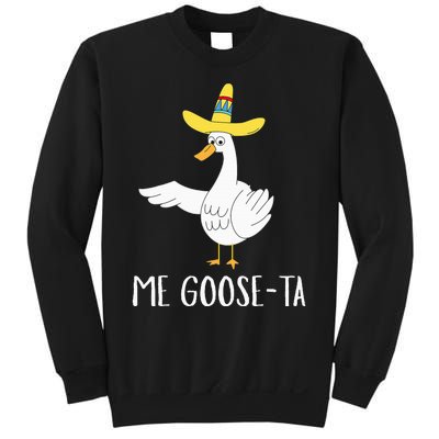 Me Gooseta Funny Mexican Spanish Goose Pun Sweatshirt