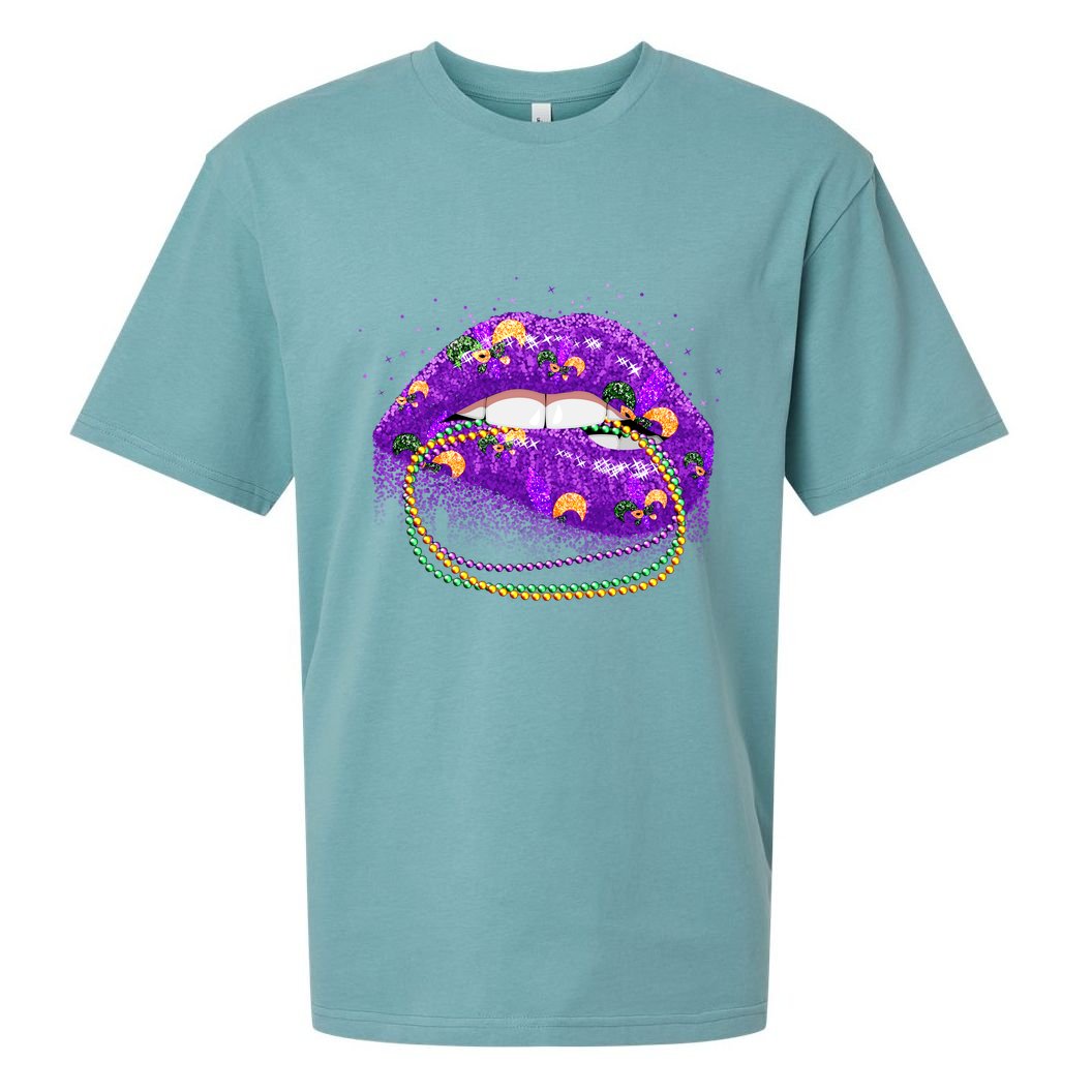 Mardi Gras Glitter Lips And Beads Sueded Cloud Jersey T-Shirt