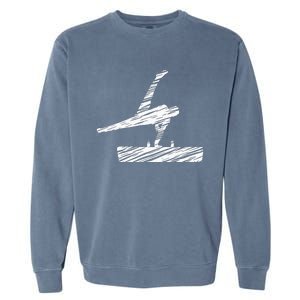 Motif Gymnastics Gymnast Gymnastics Fan Garment-Dyed Sweatshirt