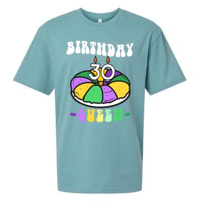 Mardi Gras King Cake 30 Birthday Birthday Queen Mardi Gras Gift Sueded Cloud Jersey T-Shirt