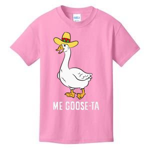 Me Goose Ta Mexican Funny Spanish Goose Pun Kids T-Shirt