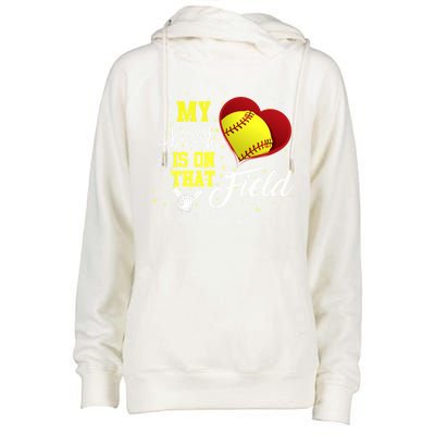 My Heart Is On That Field Baseball Lovers Gift Womens Funnel Neck Pullover Hood