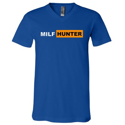 MILF Hunter I Love Milfs MILF's Hot Mom Hunter Lover Gift V-Neck T-Shirt