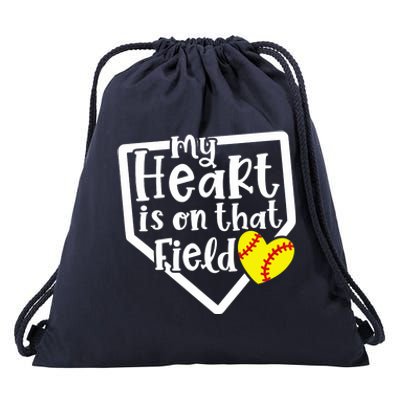 My Heart Is On That Field Softball Mom Cute Funny Drawstring Bag