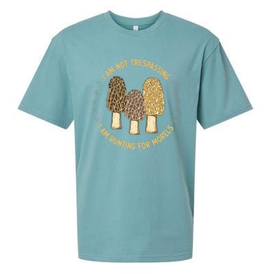 Mushroom Hunting Mycology Foraging Morel Sueded Cloud Jersey T-Shirt