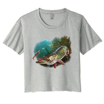 Muskie Hunter Musky Fisher Lure Fly Fishing Novelty Funny Gift Women's Crop Top Tee