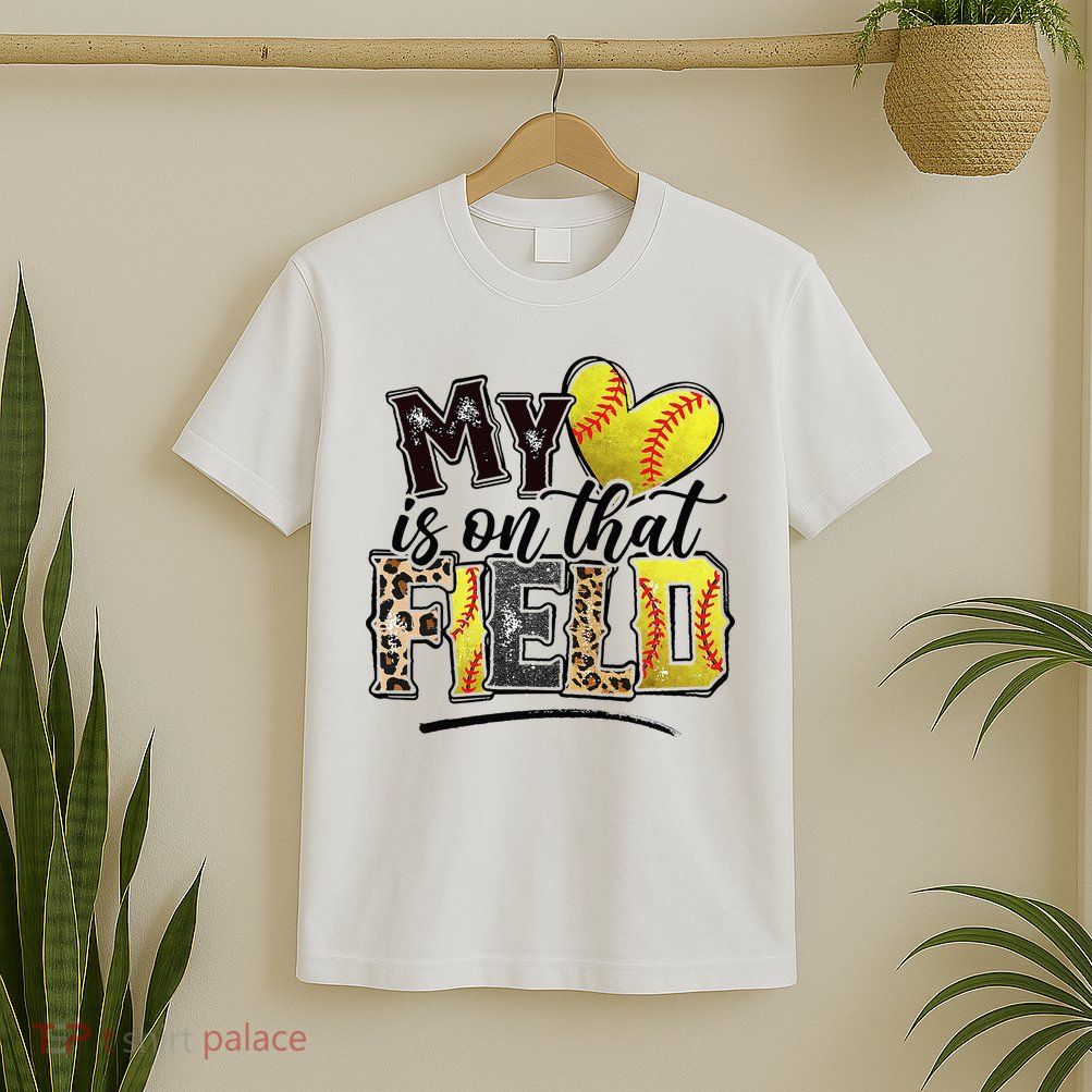 My Heart On That Field Leopard Softball Mama Mom Mothers Day T-Shirt