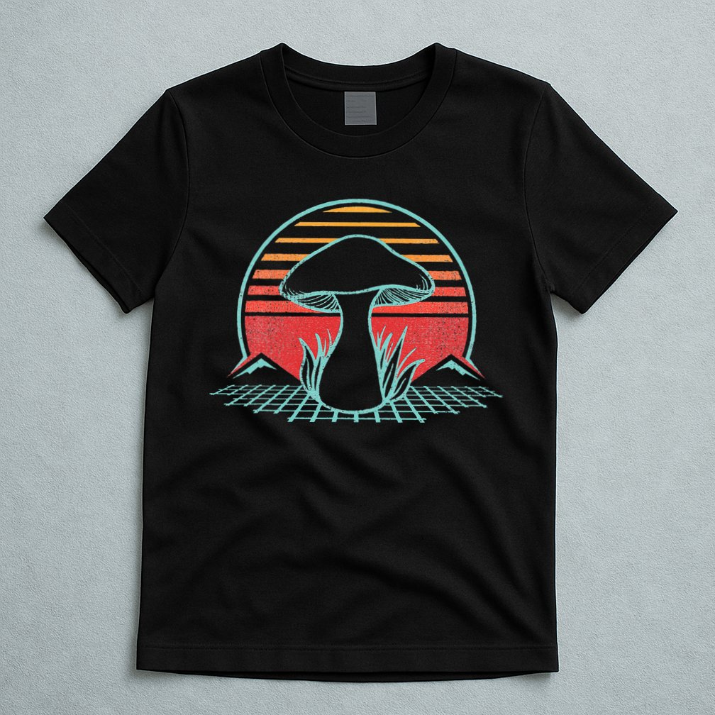 Mushroom Hunter Retro 80s Style Fungi Mycology Lover Gift T-Shirt