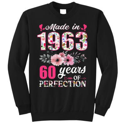 Made In 1963 Floral 60 Year Old 60th Birthday Gifts Sweatshirt