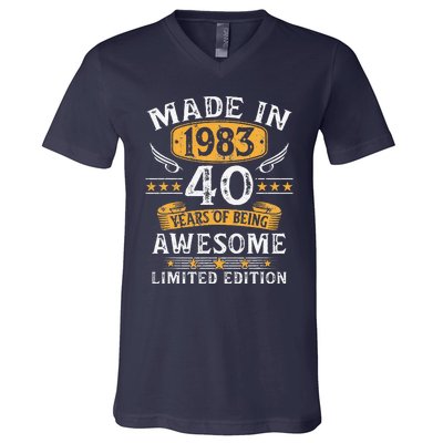 Made In 1983 40 Years Old Gifts 40th Birthday Gift For V-Neck T-Shirt