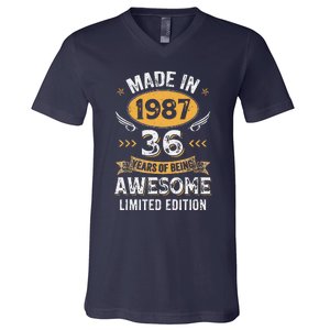 Made In 1987 36 Years Old 36Th Birthday For Women V-Neck T-Shirt