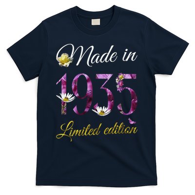 Made In 1935 - 90Year Old Floral 1935 90th Birthday T-Shirt