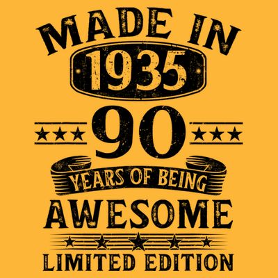 Made In 1935 90 Years Old Gifts 90th Birthday Gift T-Shirt