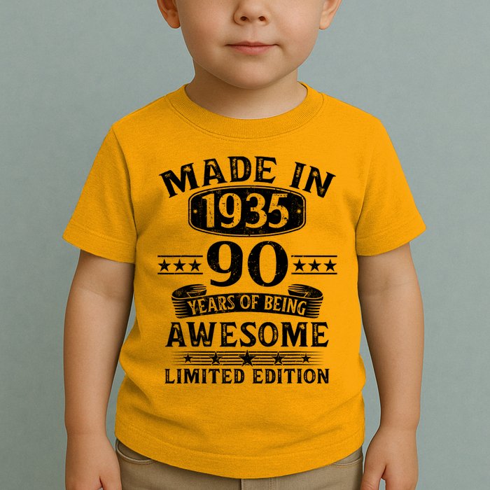 Made In 1935 90 Years Old Gifts 90th Birthday Gift Toddler T-Shirt