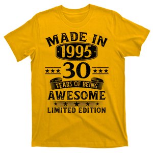 Made In 1995 30 Years Old Gifts 30th Birthday Gift T-Shirt