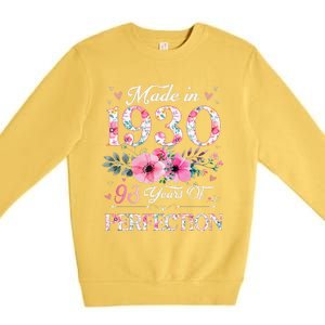 Made In 1930 Floral 93 Year Old 93th Birthday Gifts Women Premium Crewneck Sweatshirt