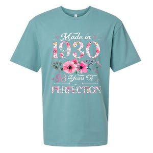 Made In 1930 Floral 93 Year Old 93th Birthday Gifts Women Sueded Cloud Jersey T-Shirt