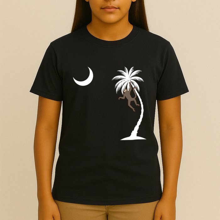 Monkey In A Palm Tree Looking At A Crescent Moon Sc Flag T-Shirt