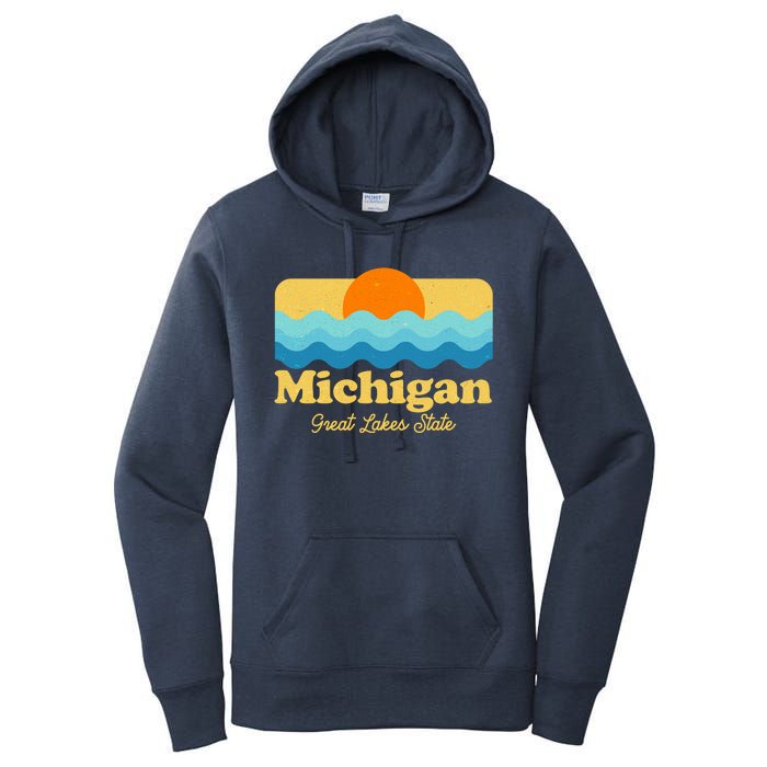 Michigan Great Lakes State Retro Sun Lake Women's Pullover Hoodie