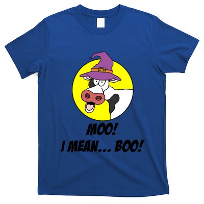Moo I Mean Boo Cow With Witch Hat Funny Halloween Meaningful Gift T-Shirt