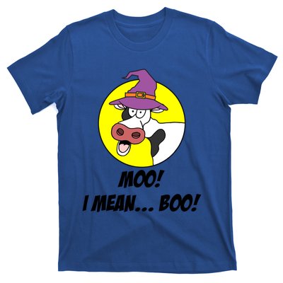 Moo I Mean Boo Cow With Witch Hat Funny Halloween Meaningful Gift T-Shirt