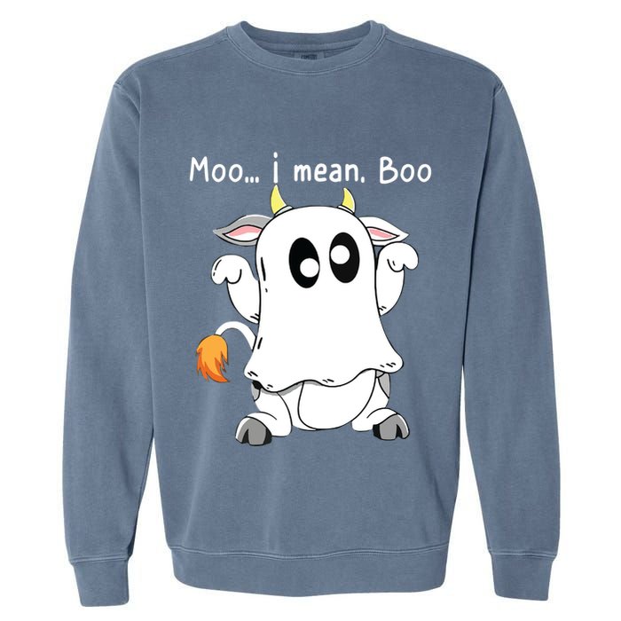 Moo I Mean Boo Ghost Cow Ghost Cow Halloween Farmer Garment-Dyed Sweatshirt
