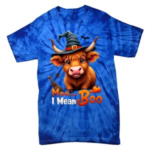 Moo I Mean Boo Cute Cow Bull Witch Hat Halloween Costume Gift Tie-Dye T-Shirt